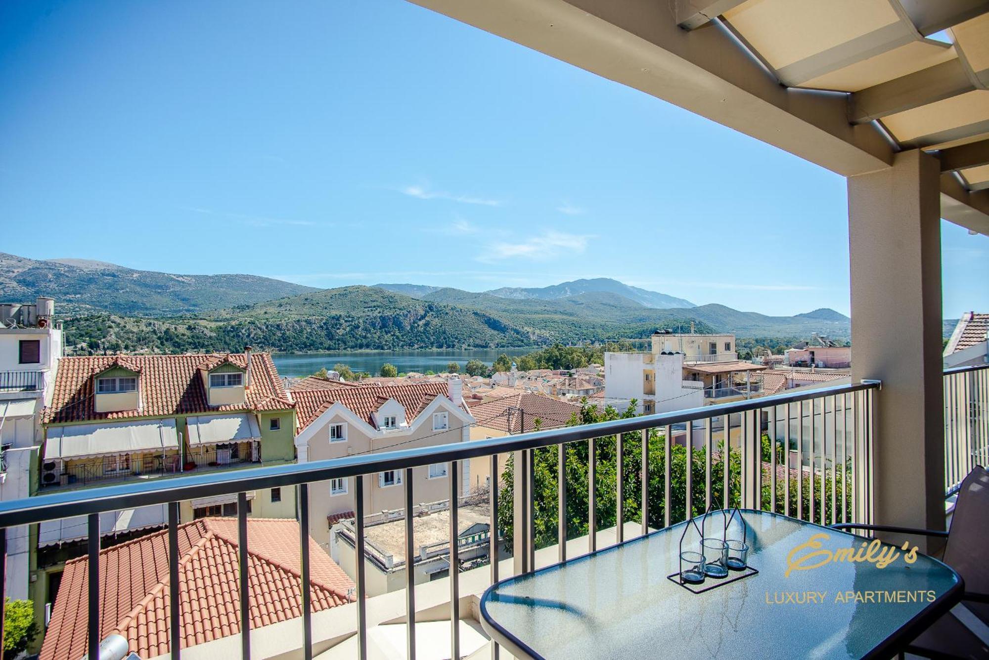 Emily'S Luxury Apartments Argostoli  Bagian luar foto