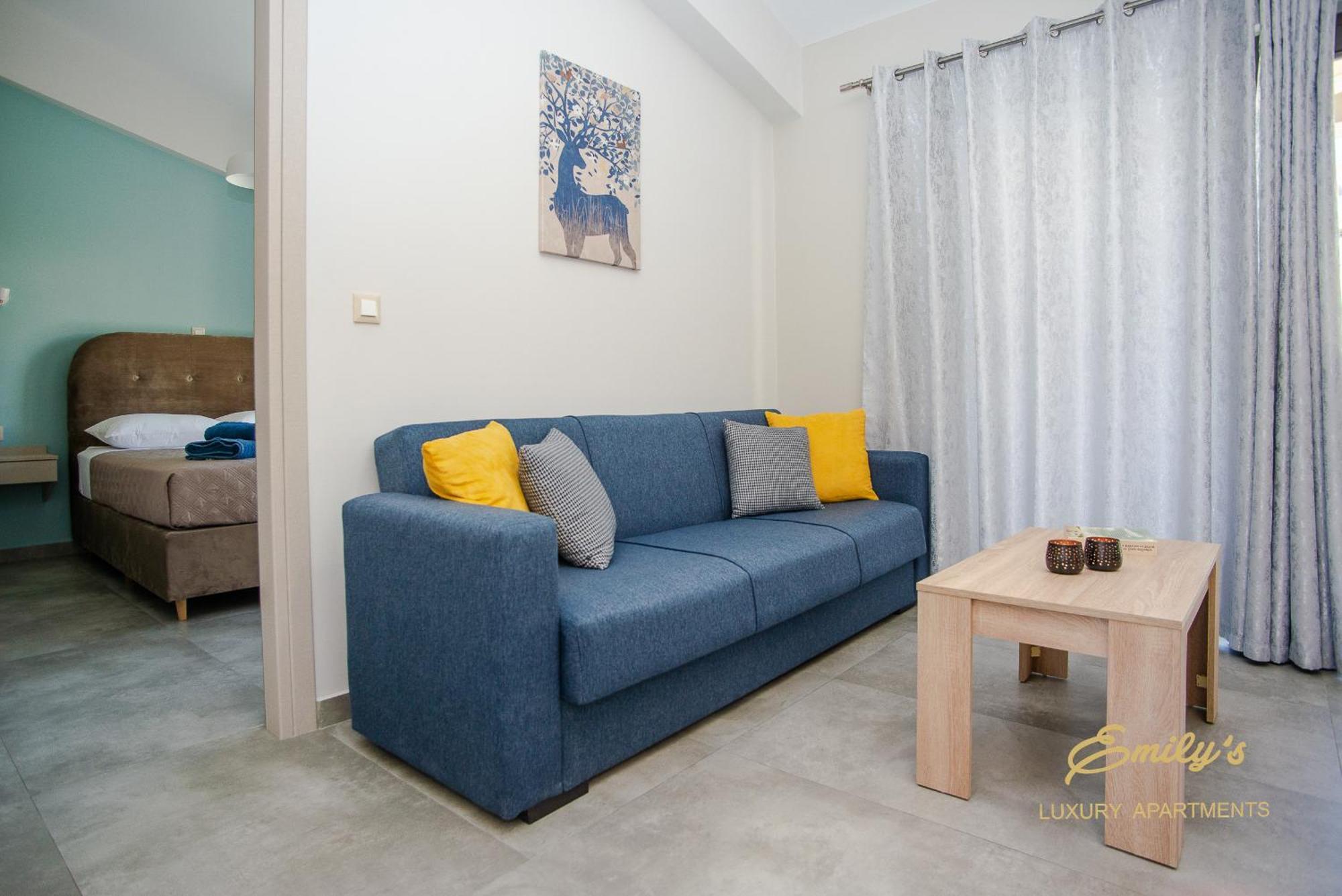 Emily'S Luxury Apartments Argostoli  Bagian luar foto